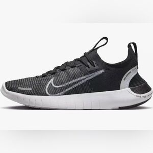 Brand new -Nike Free run flyknit Next Nature 'Black White' FB1276 002 Size 9.5